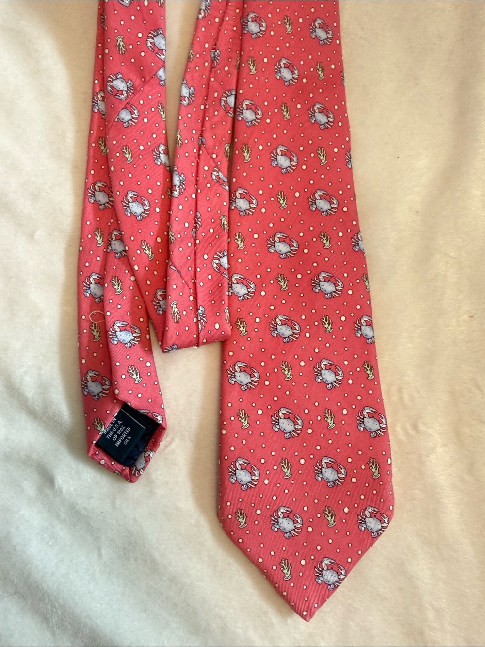 Vineyard Vines Kids Coral and Crabs Patterned Silk Tie